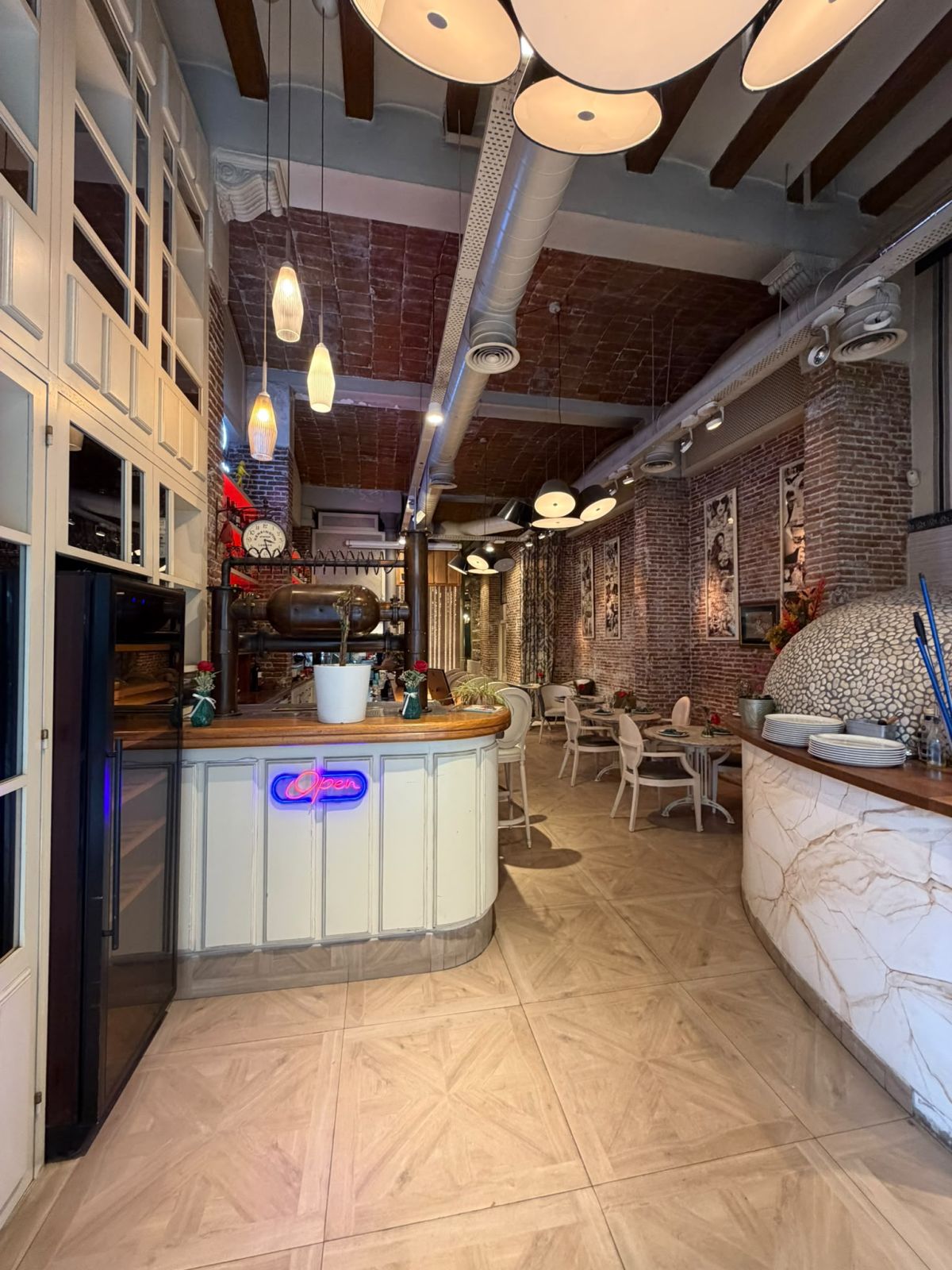 Restaurante Zona Prime C3 Plaza Urquinaona